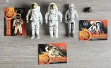 VINTAGE 1998 APII NASA Astronaut Apollo Mission Action Figure Lot X3 W/ Cards