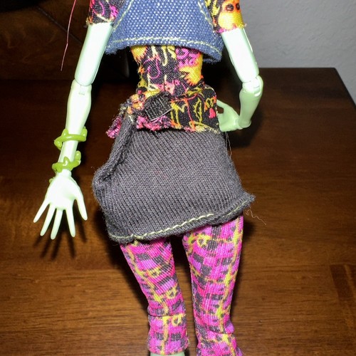 Monster High Venus Mcflytrap, First Wave 2009 Mattel - Picture 12 of 24