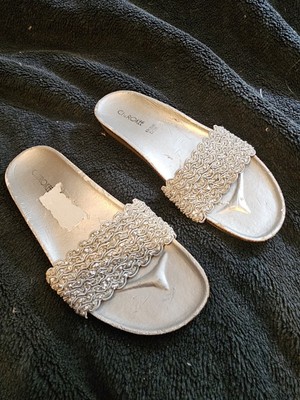 New Ladies Leather Flip Flops Sandals Cherokee Brown Size 7  display picture 2