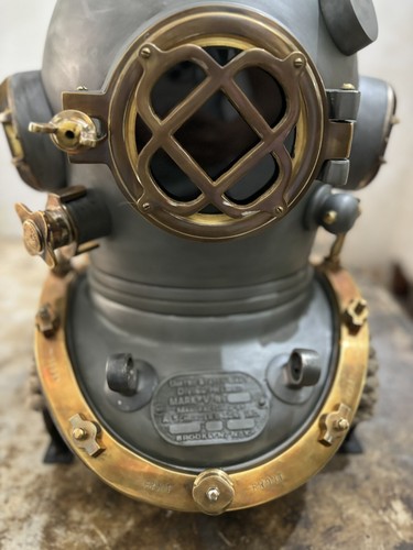 Scuba Heavy Diving Helmet Miller Dunn Vintage Divers Diving Helmet With Base - Picture 4 of 10