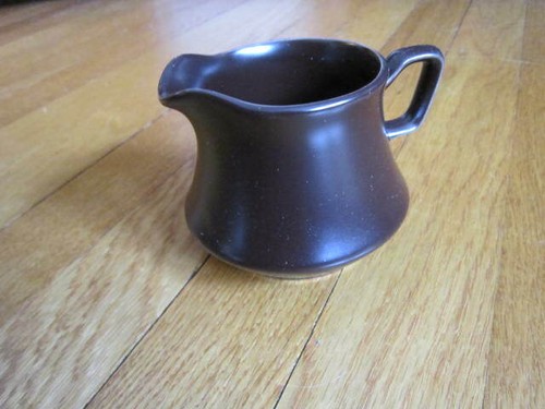 Brocca piccola vintage NIKKO gres creamer marrone anni 70-80 SPEDIZIONE GRATUITA