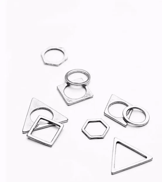 Stackable clearance rings peoples