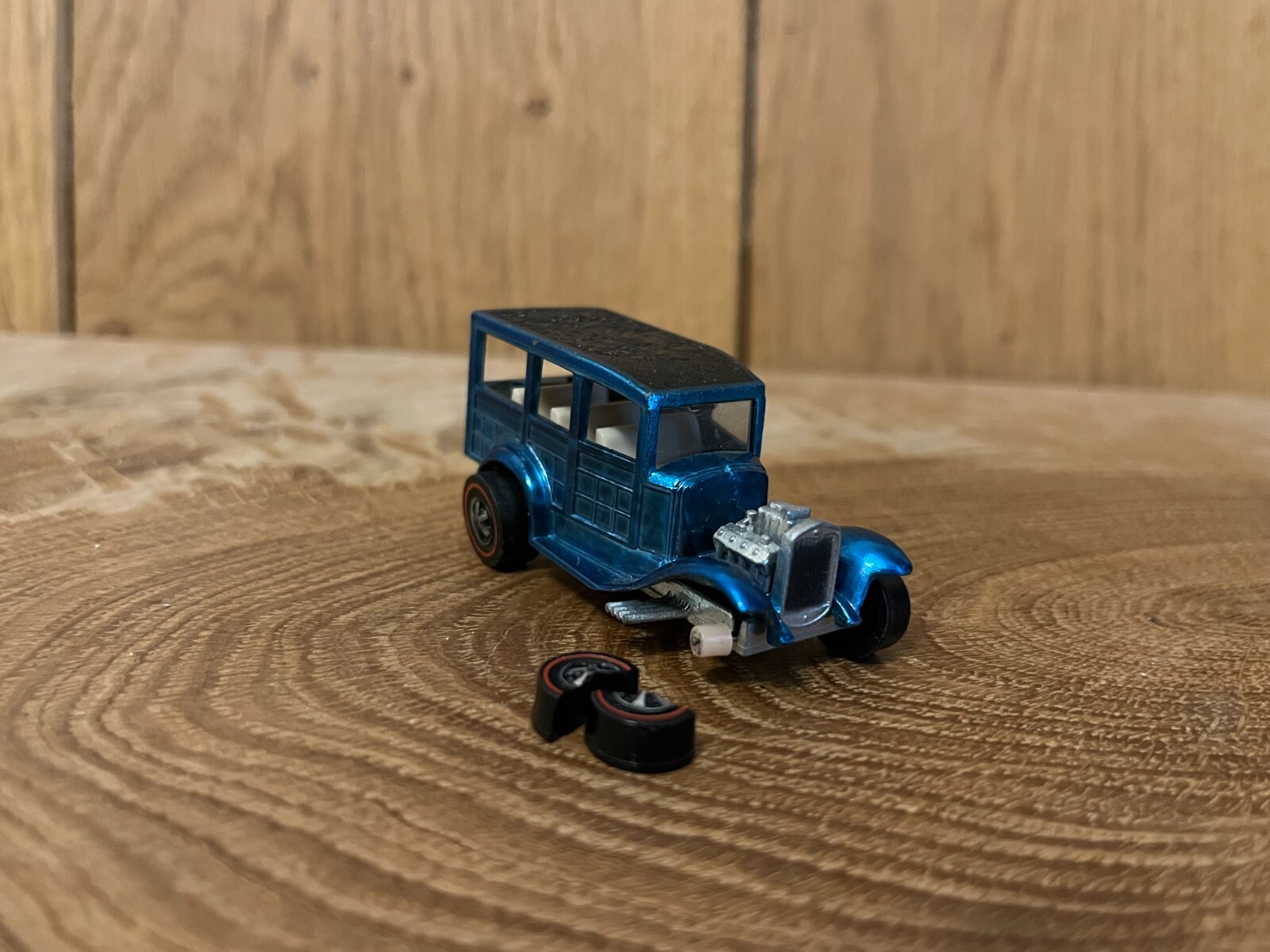 Picture 4 of 9