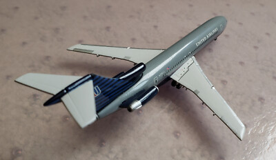 Gemini Jets 727-200 United Airlines N7291U Battleship Gray in 1