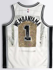 Autographed Victor Wembanyama Spurs Jersey Fanatics Authentic COA Item#14550616