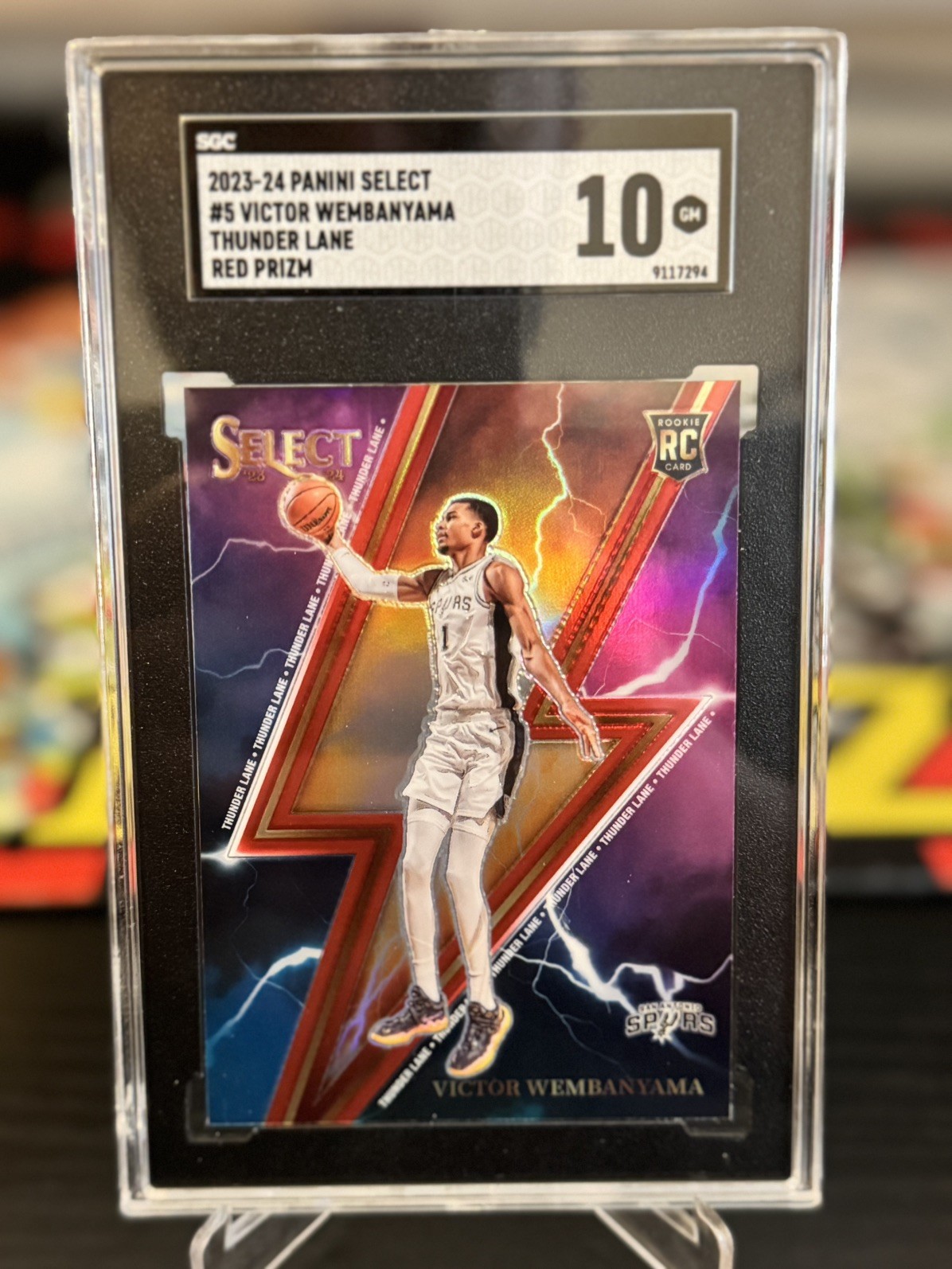 2023-24 Panini Select - Thunder Lane Victor Wembanyama #5 Red Prizm RC graded 10