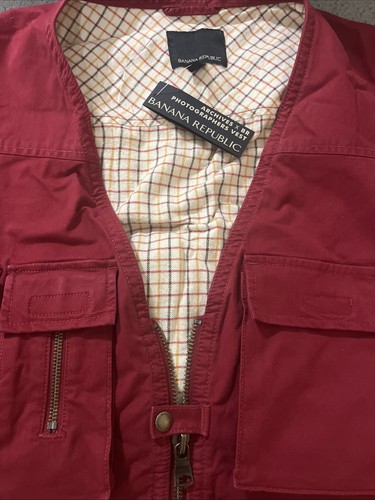 Banana Republic Men’s Medium Archives Photographers Vest Deep Red Travel XL - Picture 6 of 6