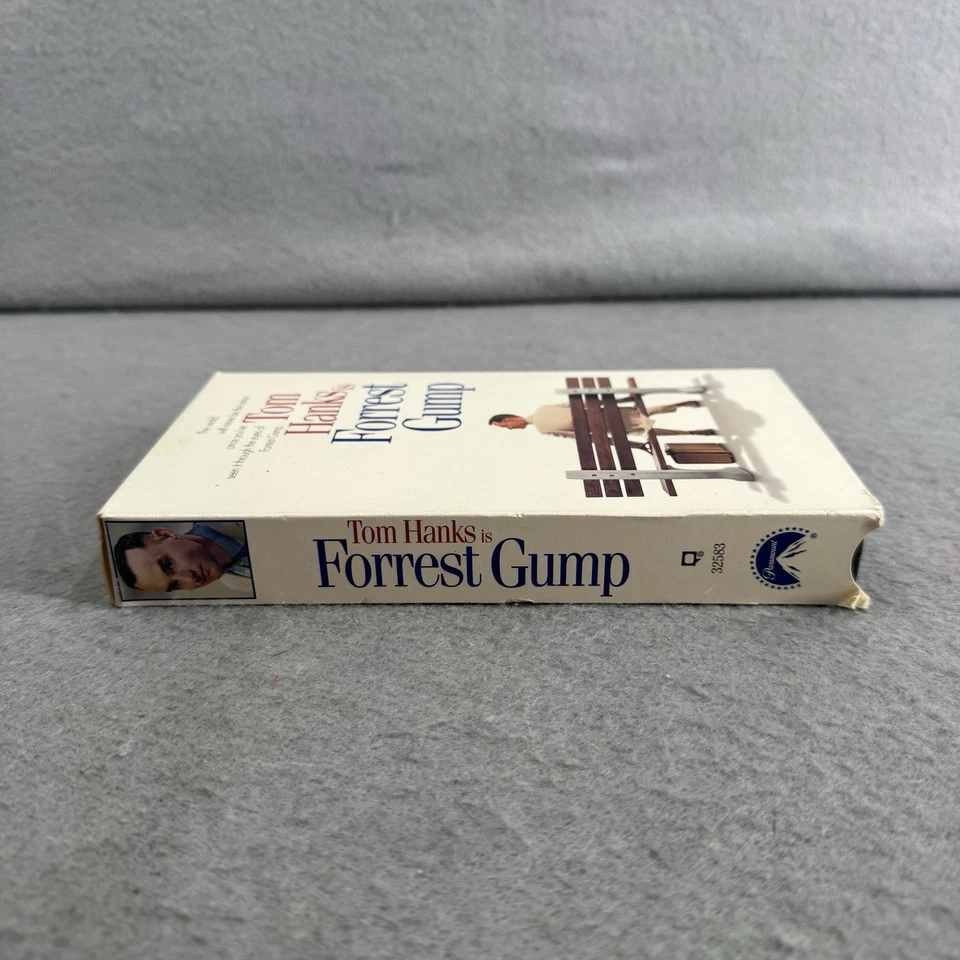 Forrest Gump (VHS Tape 1995) Tom Hanks Vintage FREE SHIPPING - Image 2 of 4