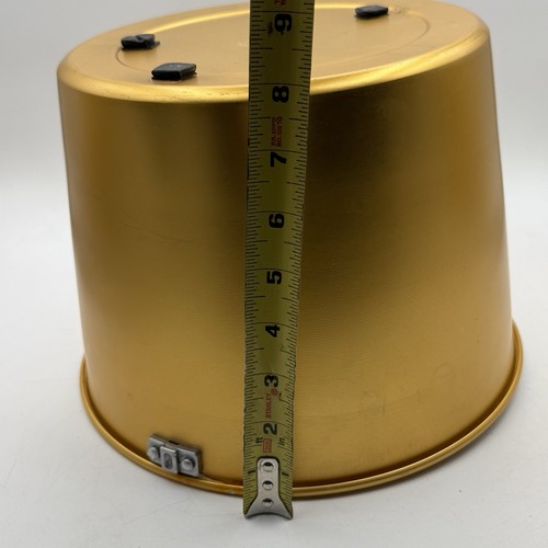 Impastatrice vintage Mirro M-0781 oro vecchio stile manovella con scatola originale LEGGI - Foto 15 di 18