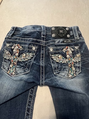 #7280. Miss Me Girl's Denim Bermuda Shorts w/Rhinestones & Embroidery. Size 8 - Picture 11 of 13