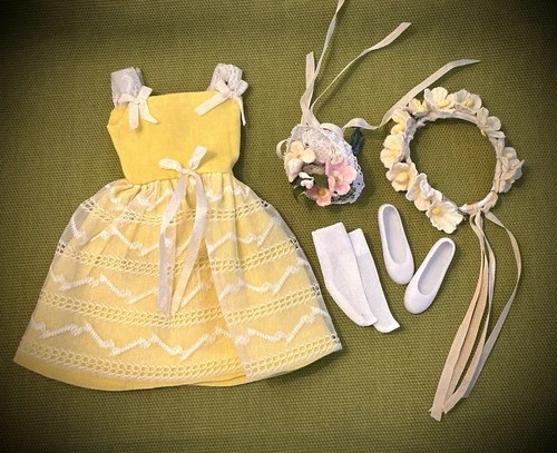 Vintage 1964 Mattel Skipper Clothes~”Flower Girl” With Accessories ~ SKU 1904
