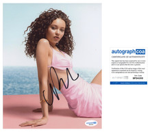 Nico Parker HOW TO TRAIN YOUR DRAGON Star Signed Astrid 8x10 Photo PROOF A