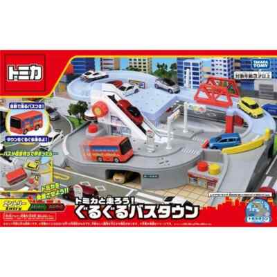 Takara Tomy Tomica World Let's Go Tomica! Spinning Bus Town from japan NEW