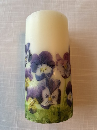 Candela a colonna 6" viola Pansy Freethinker - Foto 2 di 10