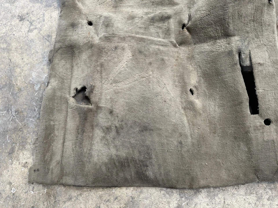 Бежевый напольный ковер BMW E30 325I 318I 320I 325e 325IX от оригинального производителя No86208 - Изображение 4 из 4