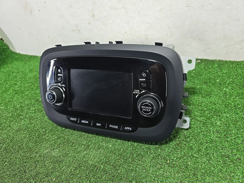 AUTORADIO NAVIGATORE FIAT 500X. - Immagine 2 di 4