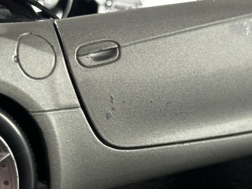 1:18 Welly BMW Z4 Convertible 3.0i - Silver - Picture 13 of 18