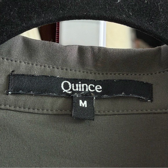 Quince Performance Tech Button Down Blouse Size M… - image 9