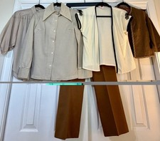 Group of 5 Vintage 1970s Women s Clothing- Beige/Tan Themed