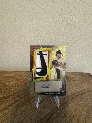 Cam Schlitter 2026 Topps Finest Superfractor Patch Auto 1/1 *Nike Swoosh*
