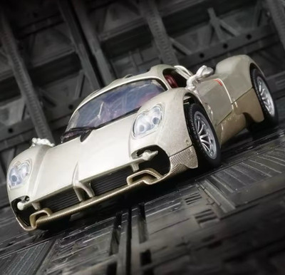 Pagani Zonda Modellauto Sportwagen/Hypercar silber, Türen/Hauben zum Öffnen