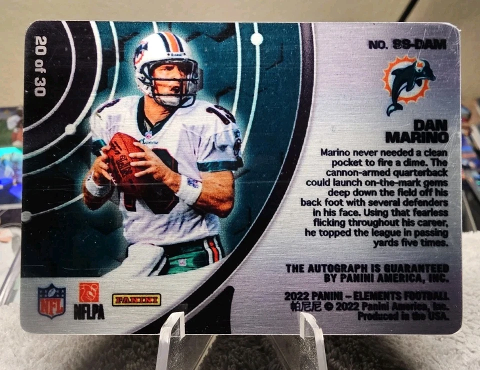  2022 Panini Elements Dan Marino Steel Signatures 20/30  On Card Auto Miami - Image 2 of 2