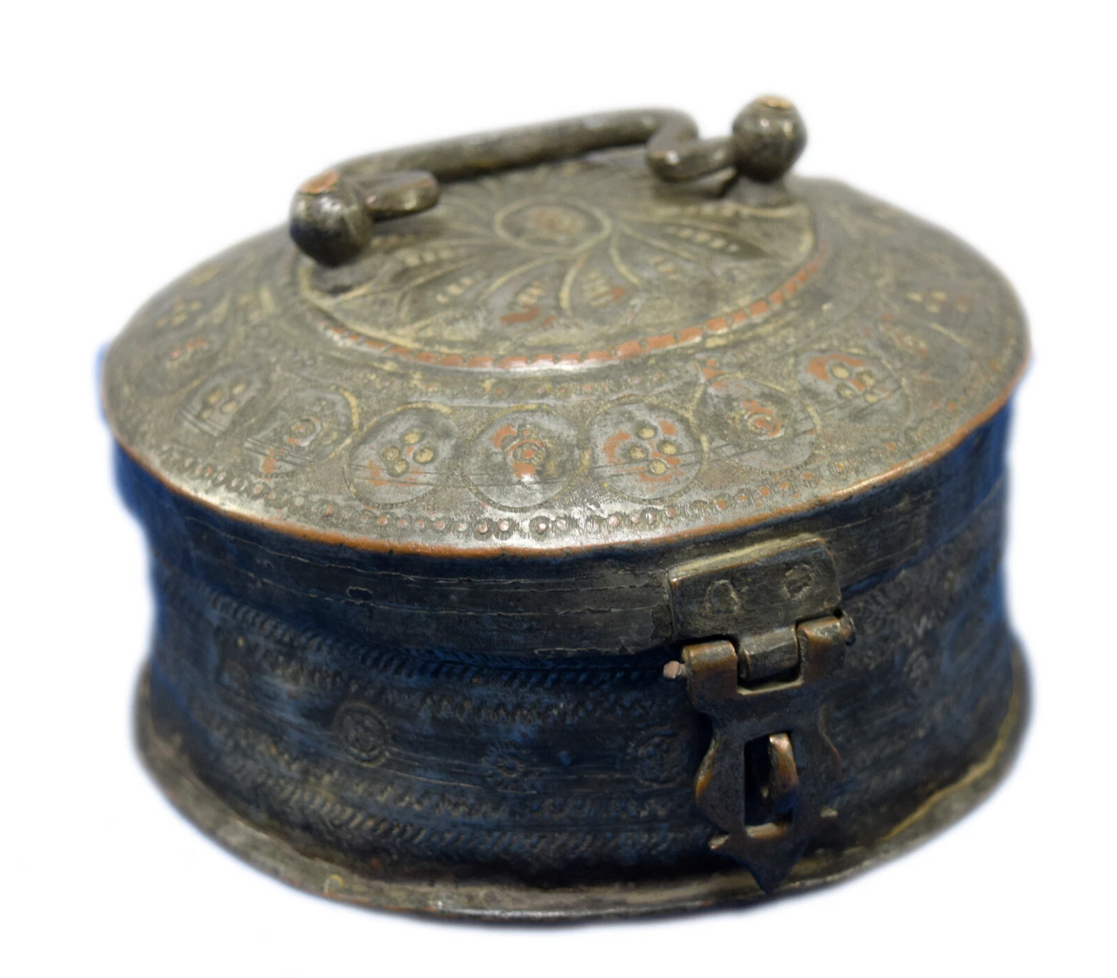 Old Antique Beautiful Handcrafted Engraved Design Chapatti/Bread Box. G66-530