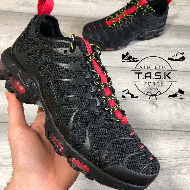nike air max plus tn ultra black university red volt
