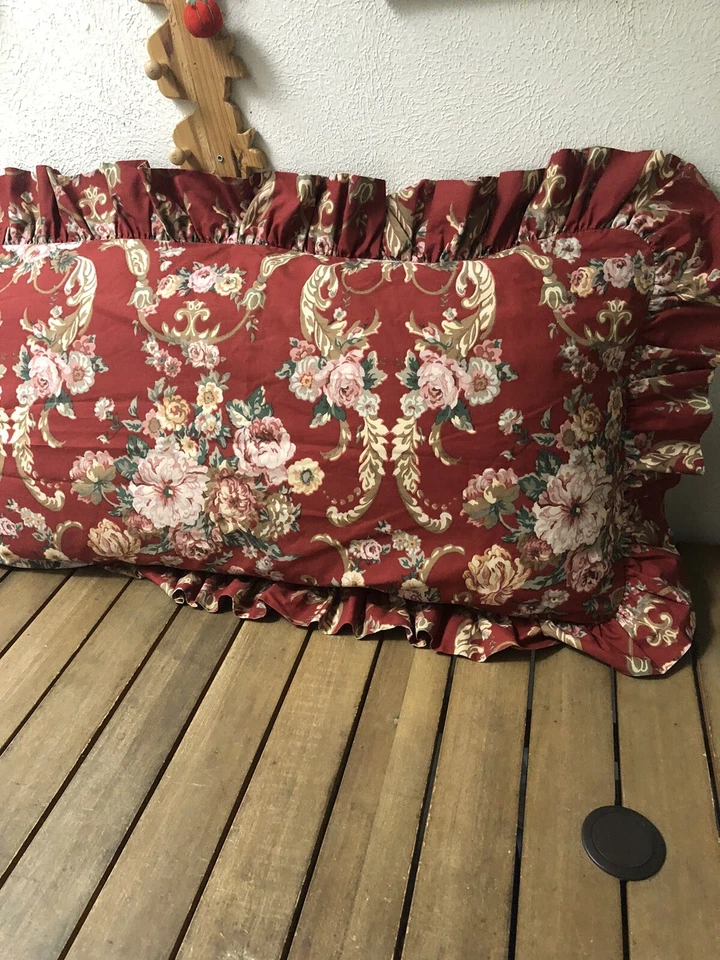 1 Ralph Lauren Danielle Marseilles King Sham Hand Made Red Floral Ruffle Cotton  - Image 2 of 4