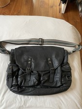 Men’s Leather Black Shoulder