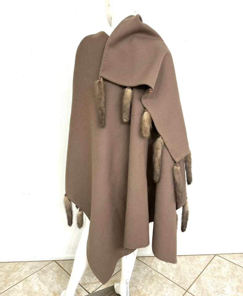 Designer Shawl Cape Poncho Camel Hair W Beaded Russian Sable Fur Trim 60” x 80” - Image 2 of 4