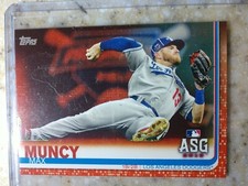 2019 Topps On Demand Mini Update Red #US194 Max Muncy /5 & Gavin Lux RC (2)