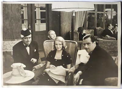 Fotografie Vintage Mr. Und Mrs. Douglas Fairbanks Jnr Bremen Richard Fleischhut