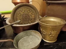 Stock Oggetti in rame antichi