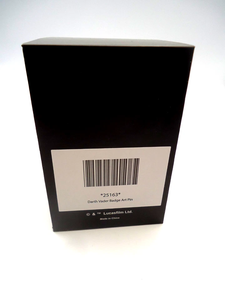 Star Wars Celebration Japan 2025 Darth Vader Badge Art Pin - Image 2 of 2