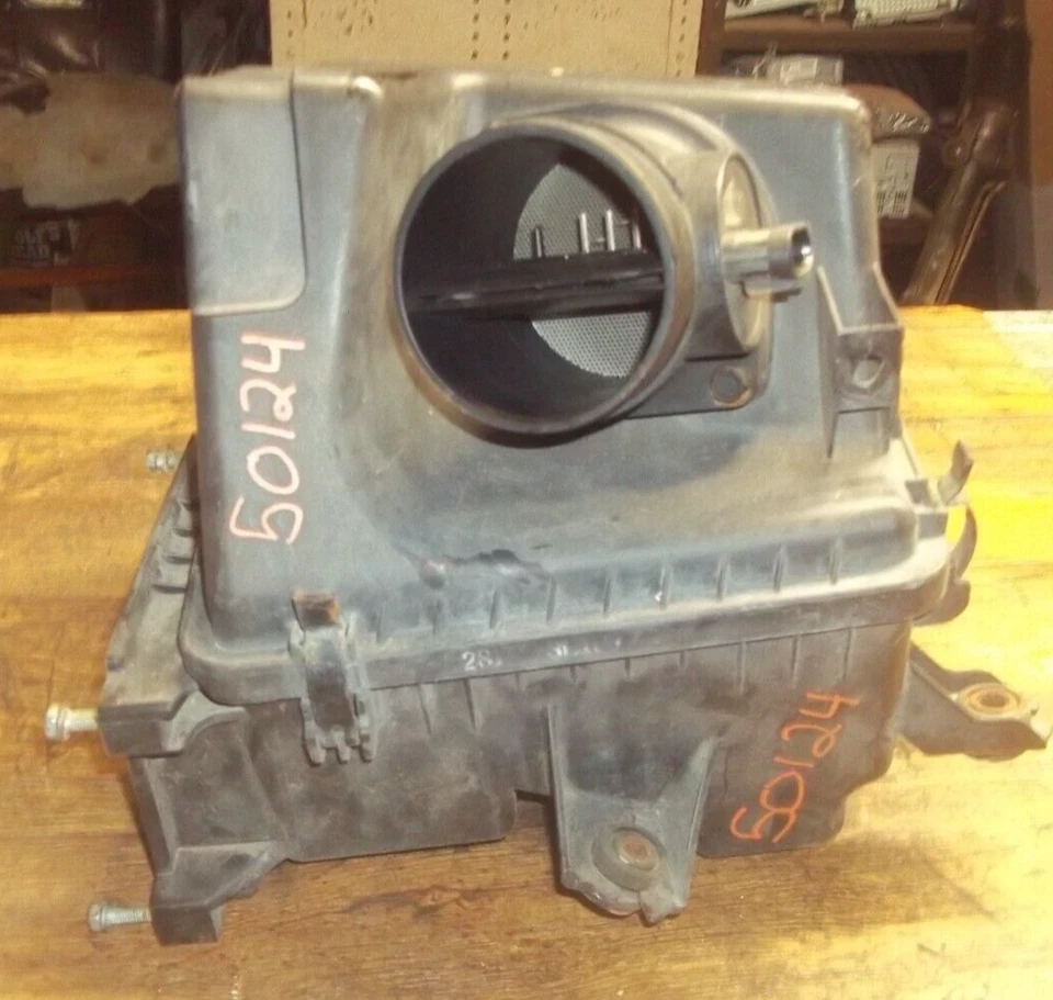 HYUNDAI AZERA 2006-2010 3,8 L Limpiador de admisión de aire Caja de filtro Conjunto de carcasa OEM Foto 2 de 4