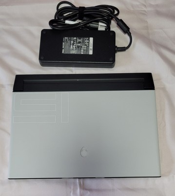Alienware M15 R3 15.6 Core I7-10750H 32gb Ram 512gb M2 RTX 2060 6gb W11 Pro