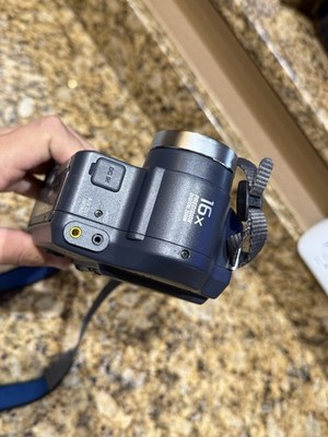 Sony Mavica MVC-FD92 1.2MP Digital Camera - Black & Metallic