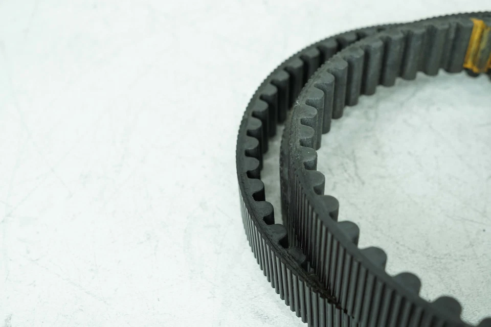 Ремень заднего привода 2002 Harley Softail FLSTFI Fat Boy от оригинального производителя 135t 1-1/8 дюйма 40307-00B - Изображение 3 из 4