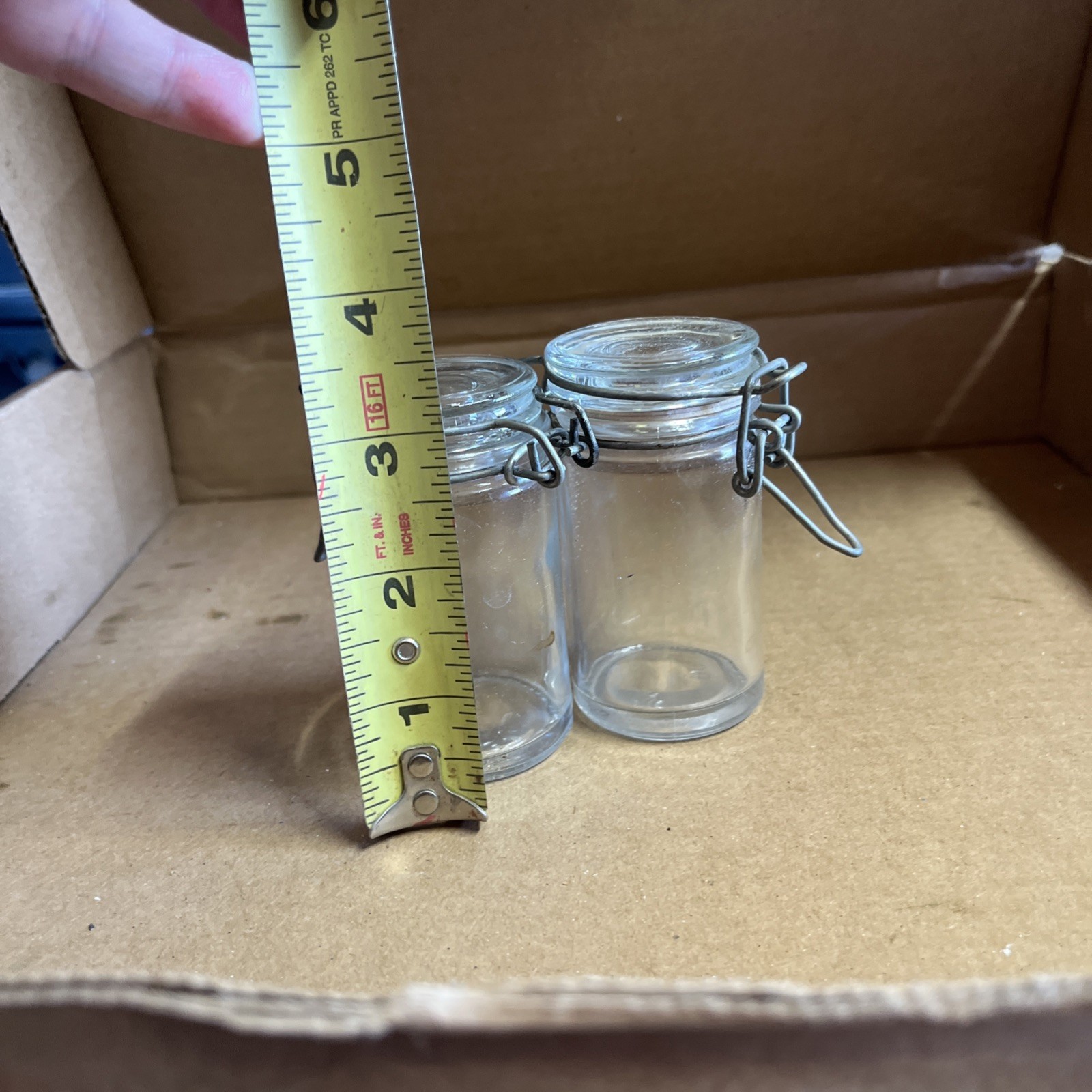 Flip Top Latch Clear Round Glass Set Of2 Americana Vintage S