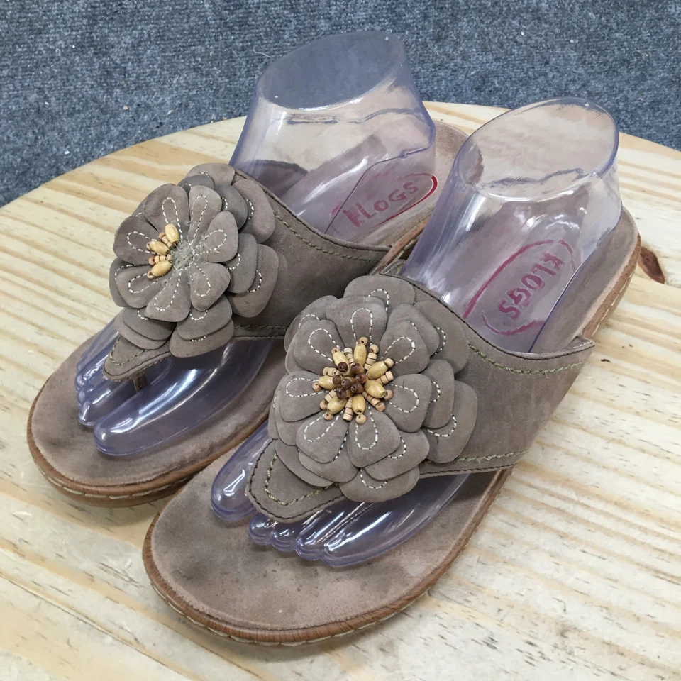 Klogs Sandals Womens 9.5 M Taupe Wedge Thong Platform Leather Floral Comfort - Image 3 of 4