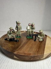 Vintage Lot Of 4 Toy Soldiers 1930s Lead Heavy Metal In Various Poses Rifles