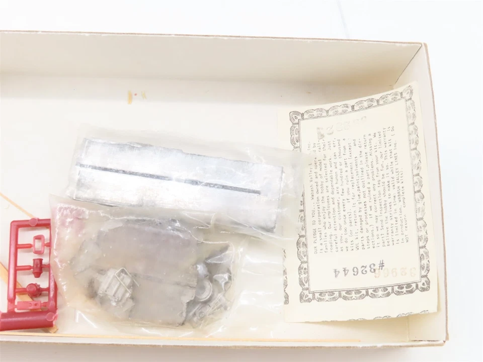 HO Scale Red Ball Kit #4385 PRR Pennsylvania Express Reefer - Image 3 of 4