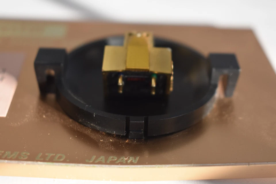 Dynavector Karat 17D3 Moving Coil Pickup Cartridge Low Output READ - Image 3 of 4