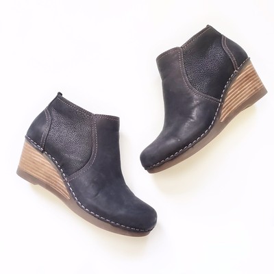 dansko susan ankle boot