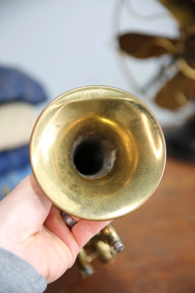 F.E. Trompeta corneta Olds & Son Ambassador Fullerton instrumento de latón antiguo de colección Foto 4 de 4