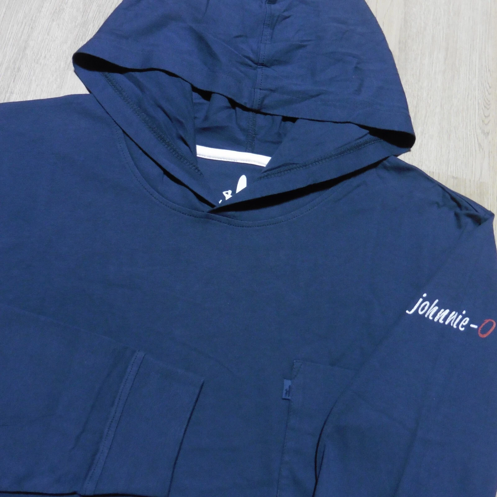 JOHNNIE-O Mens S SMALL EDISON HOODIE WAKE NAVY BLUE PULLOVER T SHIRT FD
Opens in a new window or tab