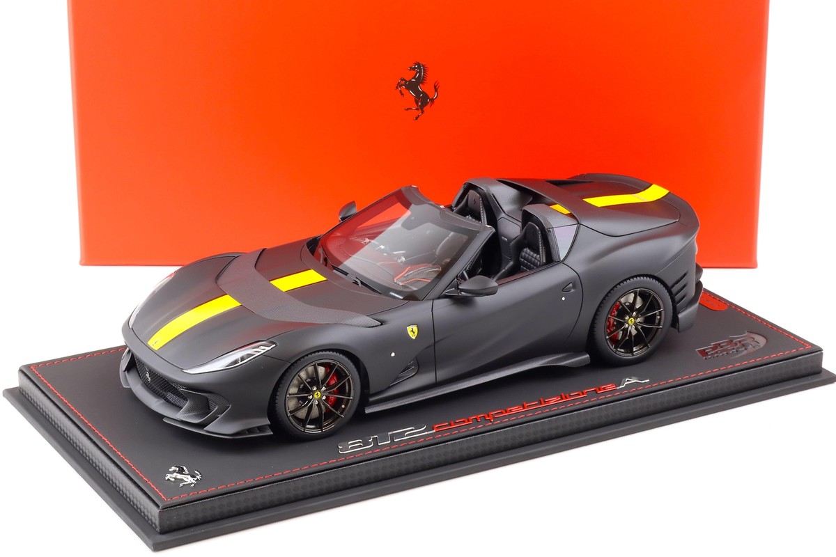 Ferrari 812 Competizione ミニカー 1/18 BBR 1:18 BBR Ferrari 812 Competizione A matt black/ yellow