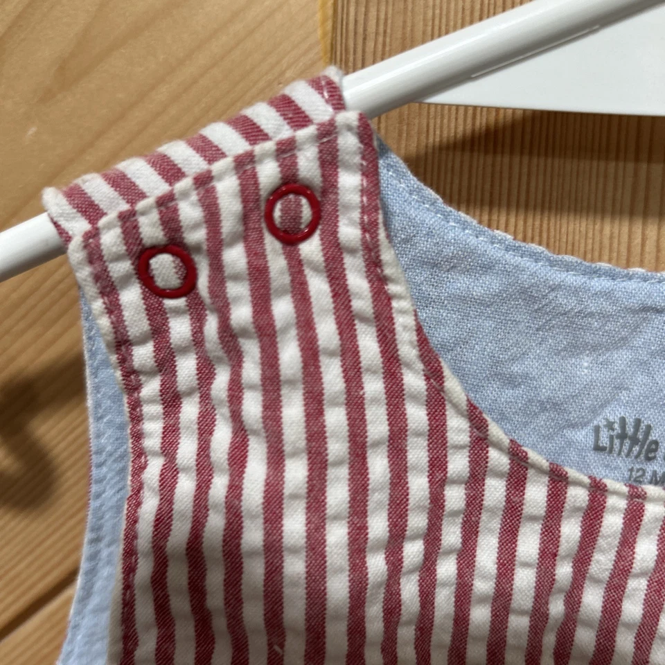 Mameluco Little Me Infant Crab Rojo Blanco Rayas Seersucker Sin Mangas Talla 12M Foto 3 de 4