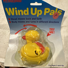 Toy Center Wind Up Pals Wind-Up Duck Walking Toy Animals Age 3 2022 MPN 880308